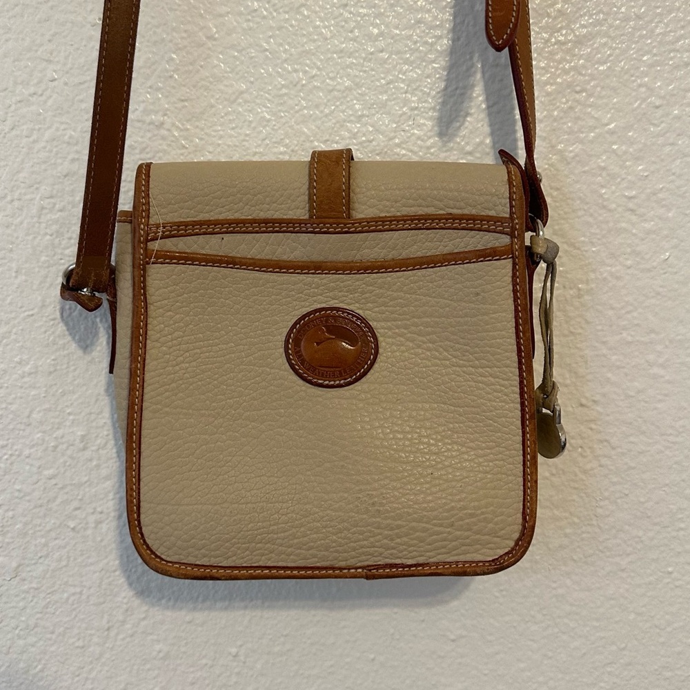 Vintage Dooney & Bourke Crossbody Bag